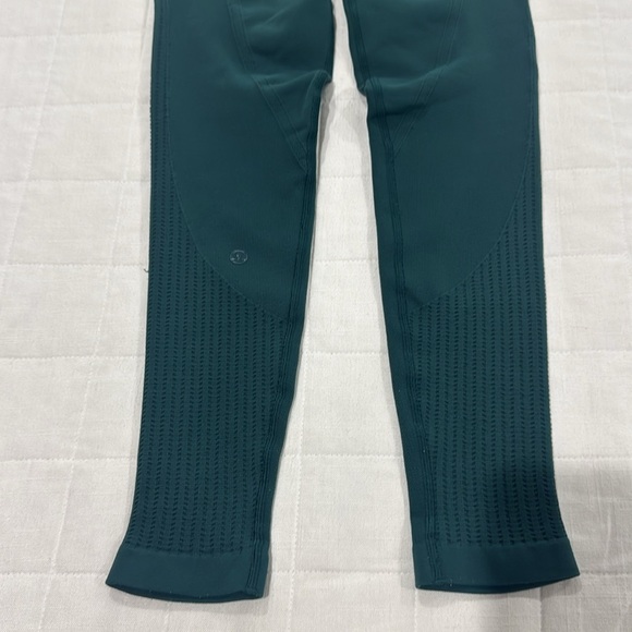 Lululemon Leggings - Picture 2 of 10